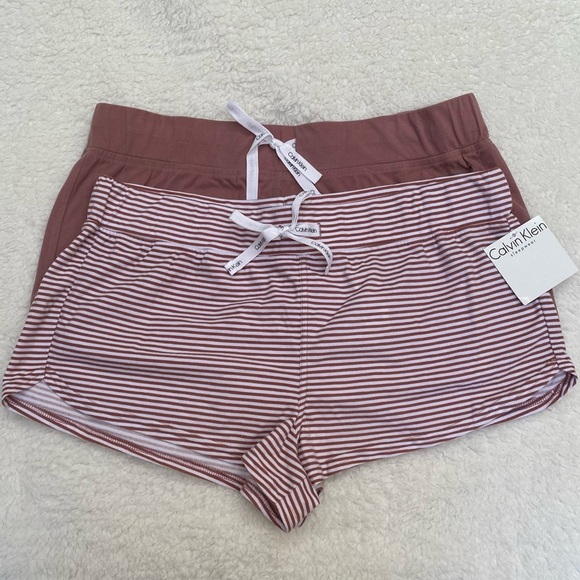 Calvin Klein Other - Calvin Klein Sleepwear Fleece Shorts Size Large